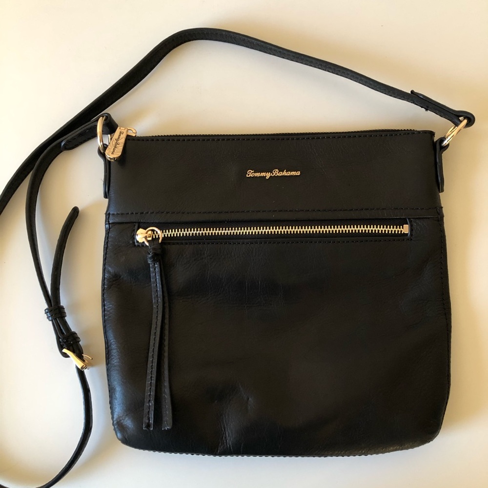 Tommy Bahama Black Leather Crossbody Bag Front Zip